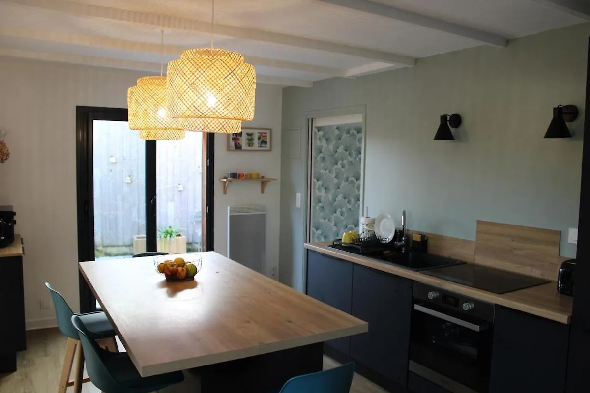 Holiday home Ker Augustine Maison De Pecheur 3 Etoiles Clevacances Lancieux